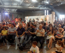 Cerca de 170 pessoas participaram da abertura da exposição.