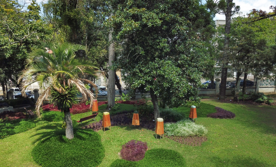 jardim do museu paranaense