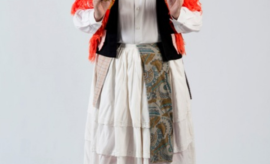 Museu Paranaense recebe mostra de trajes típicos portugueses Museu Paranaense recebe mostra de trajes típicos portugueses