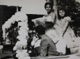 Desfile de Carnaval em carro alegórico da Arol, Londrina, anos 1950. 