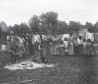 "Fanáticos" após a rendição – Canoinhas – Janeiro de 1915
Ao lado de alguns sertanejos, famílias de índios da região
