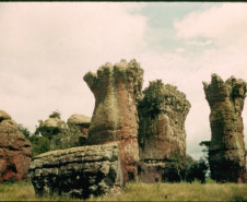 O campo ampliado da arquitetura no acervo do MUPA