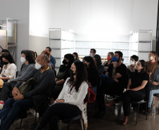 Roda de conversa "Plantas, paisagens e conservação da vida promovida pelos povos indígenas" com Eduardo Góes Neves, Sirlei G. Fernandes e Ariane Oliveira