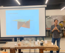 MUPA promove oficina e conversas sobre corpo, música e arquitetura com Guilherme Wisnik, José Wisnik e Francisco Fanucci