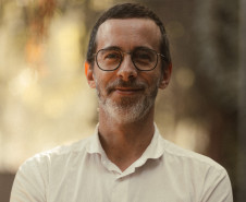 MUPA abre mostra da artista Lia D Castro com mesa de conversa com Vicenta Perrota e Guilherme Altmayer