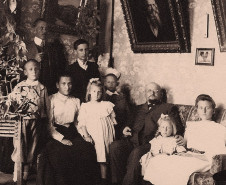 Família Lange na casa do Ipiranga (1907) 