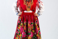 Museu Paranaense recebe mostra de trajes típicos portugueses