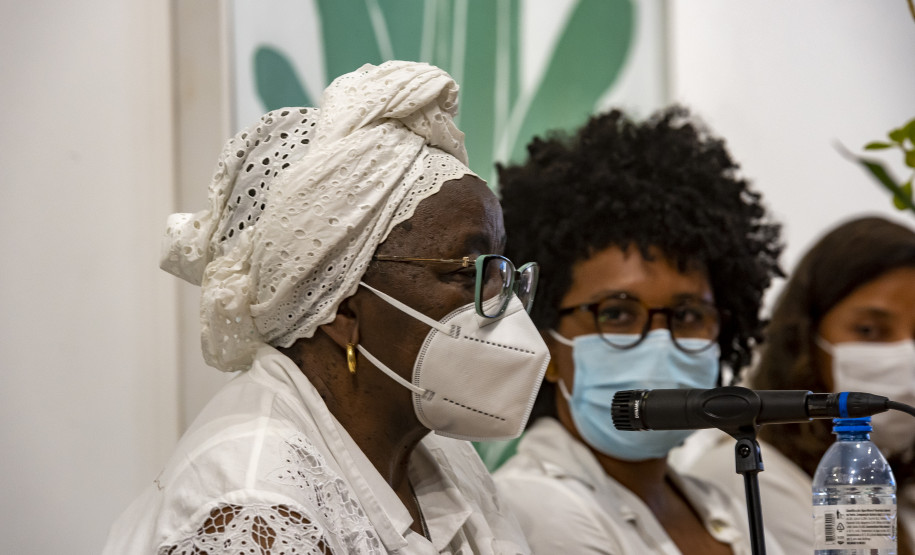 Mesa "Plantas de poder nas tradições e saberes ancestrais"