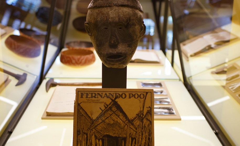 Vista da exposição Ephemera/Perpétua