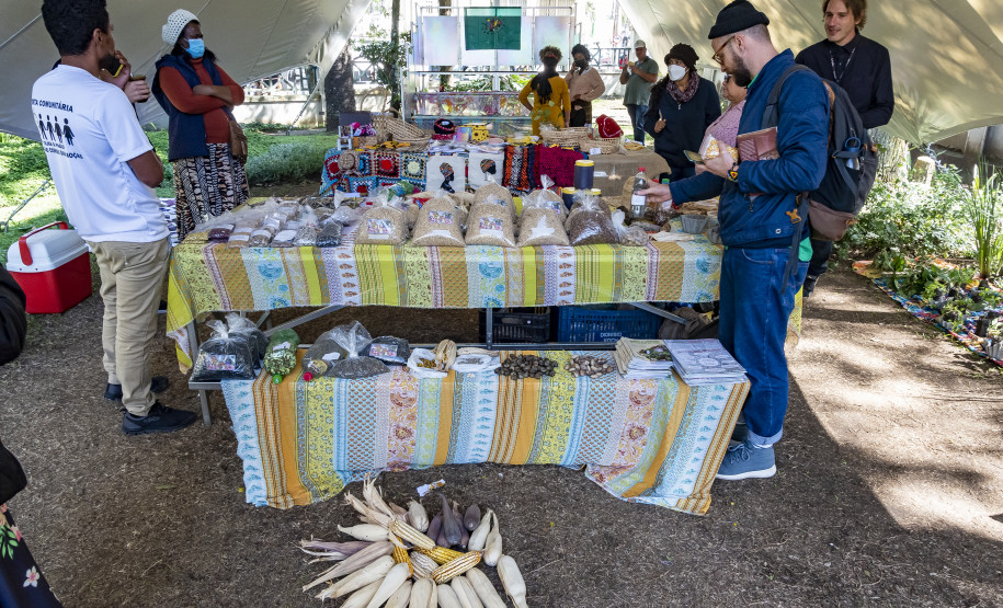 Feira de sementes quilombolas