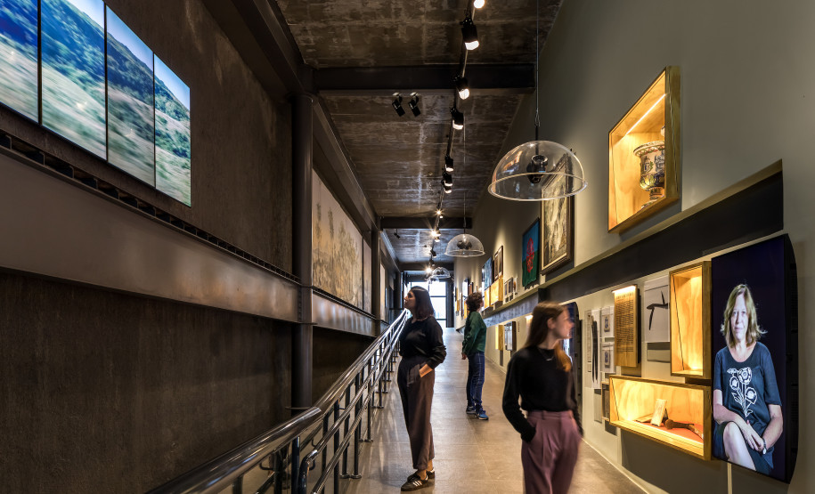 Vistas da exposição "Nosso estado: Vento e/em movimento"