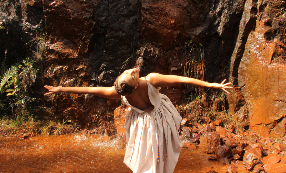 Cena do filme "Anastácias"