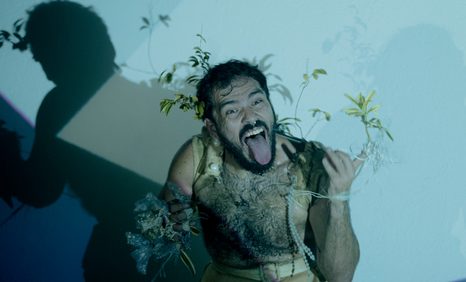 Monstruosas Alianças - Créditos Cacá Berrnardes