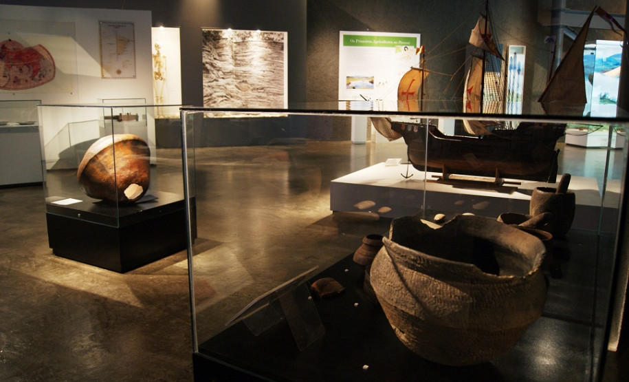 Anexo do Museu Paranaense passa por obras de revitalização