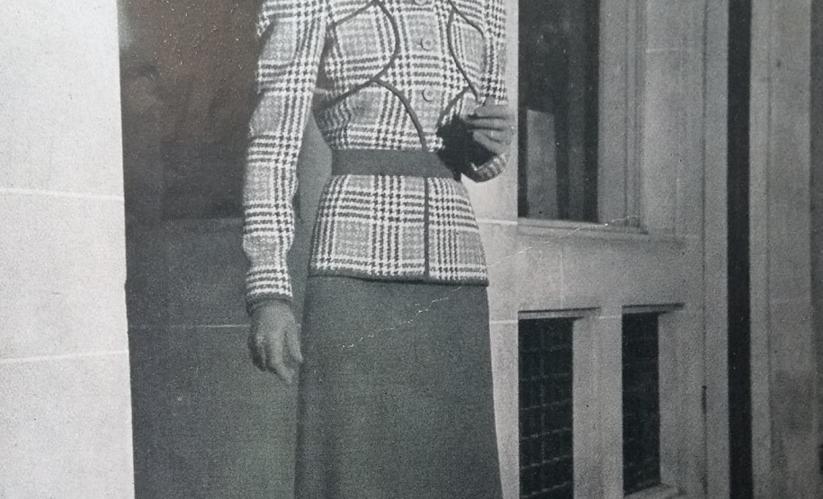 Exposição As Histórias das Mulheres a partir do Acervo do Museu Paranaense Exposição As Histórias das Mulheres a partir do Acervo do Museu Paranaense - Eixo Moda