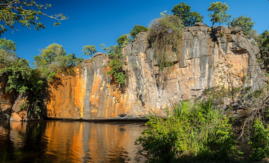 Documentário sobre pinturas rupestres no Oeste baiano será lançado no Museu Paranaense Documentário sobre pinturas rupestres no Oeste baiano será lançado no Museu Paranaense