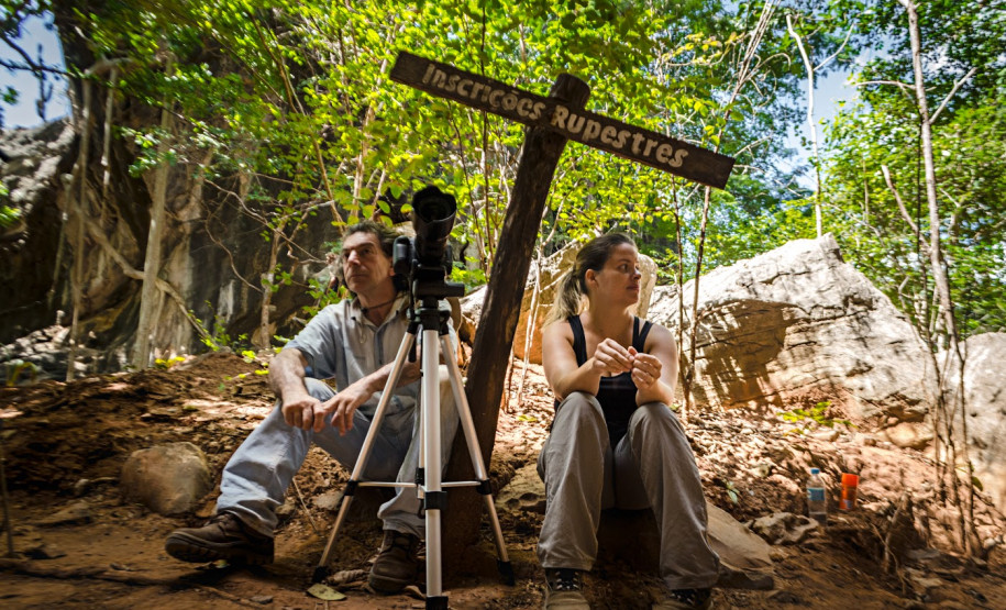 Documentário sobre pinturas rupestres no Oeste baiano será lançado no Museu Paranaense Documentário sobre pinturas rupestres no Oeste baiano será lançado no Museu Paranaense