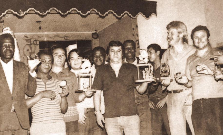 Museu Paranaense abre exposição sobre Clubes sociais Negros Campeonato de truco