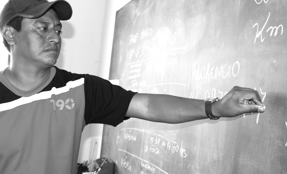 Professor Kaingang Florêncio Rekayg Fernandes, doutorando em Antropologia na Universidade Federal do Paraná.