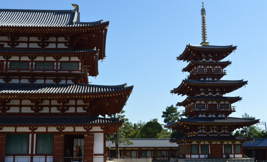 Palestra no Museu Paranaense sobre arqueologia e patrimônio cultural no Japão Palestra no Museu Paranaense sobre arqueologia e patrimônio cultural no Japão