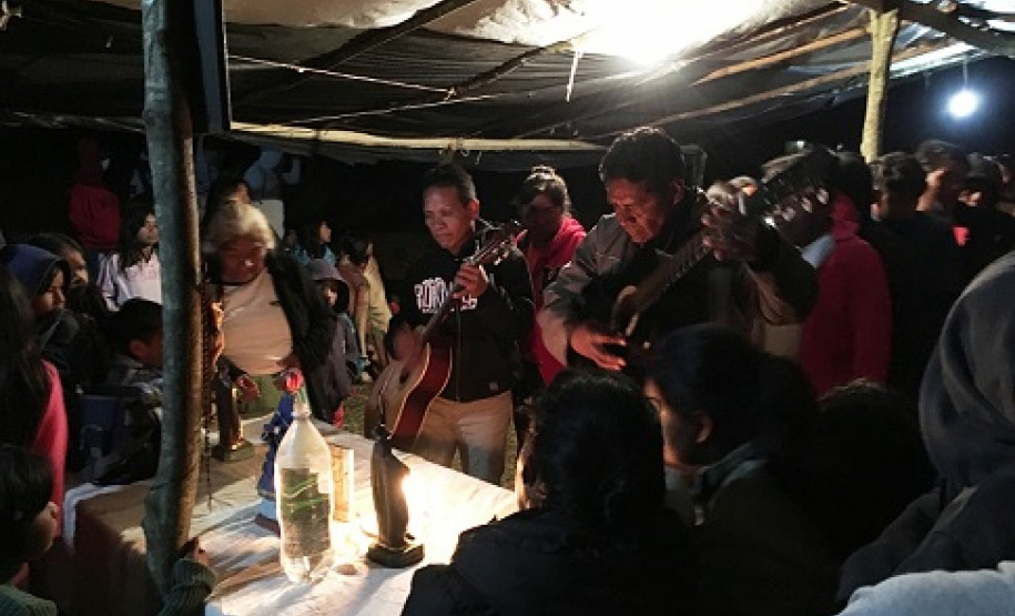 Líderes anciãos Kaingang visitam o Museu Paranaense em agosto